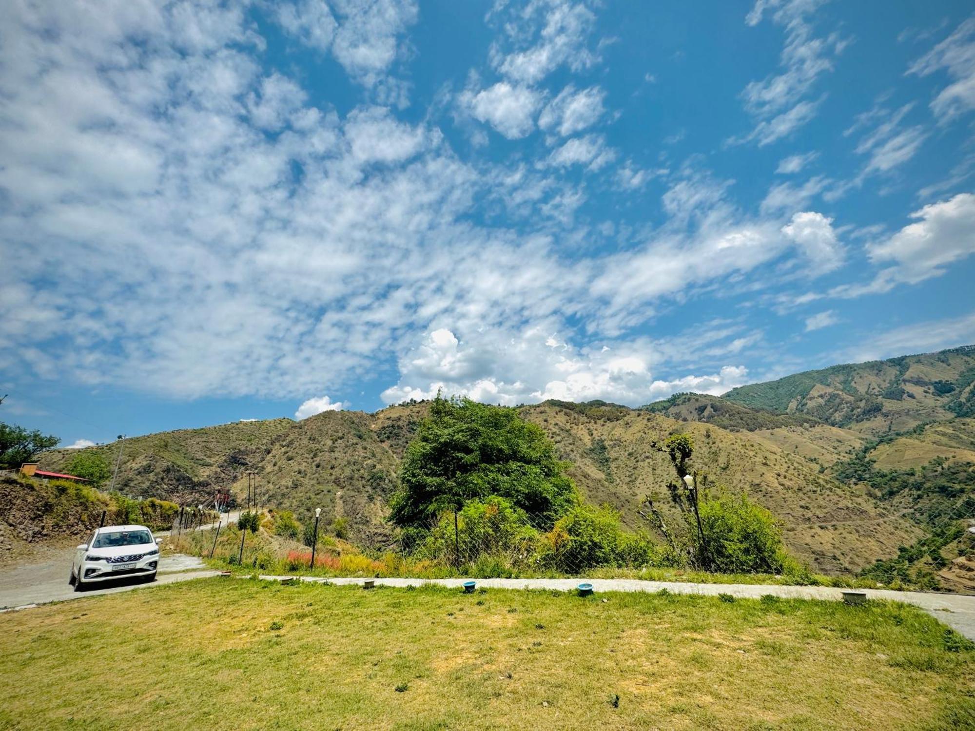 Chakrata Heights Resort Kaliana Екстер'єр фото
